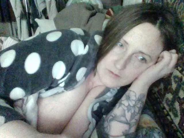 AllaSowinskaya — Freechat on BongaCams