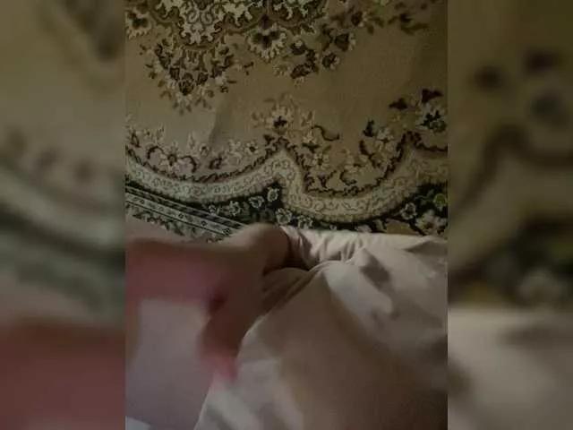 Annabelle11 on BongaCams 