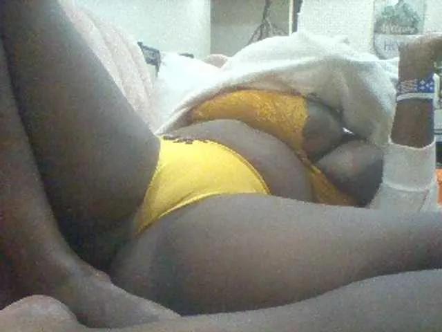 BoobieQueen on BongaCams 