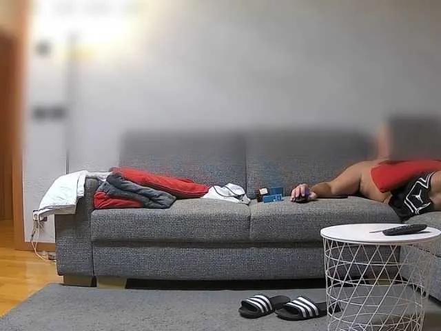 cucciolone761 on BongaCams 