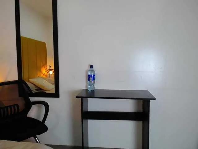 DollyWood- on BongaCams 