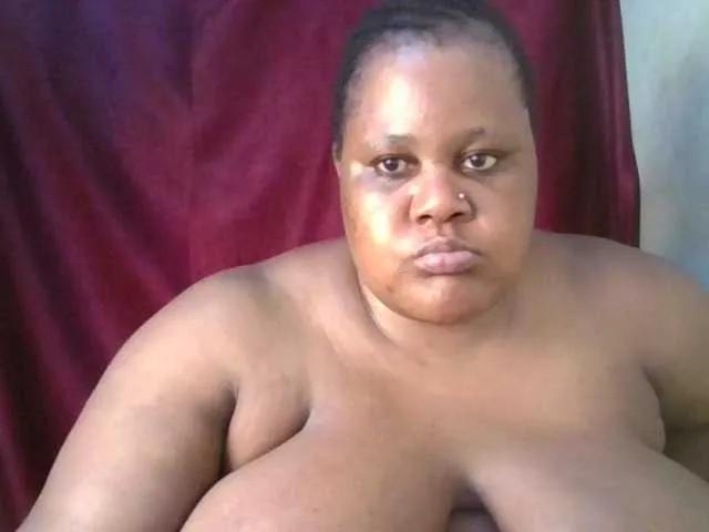 Ebonymagixs on BongaCams