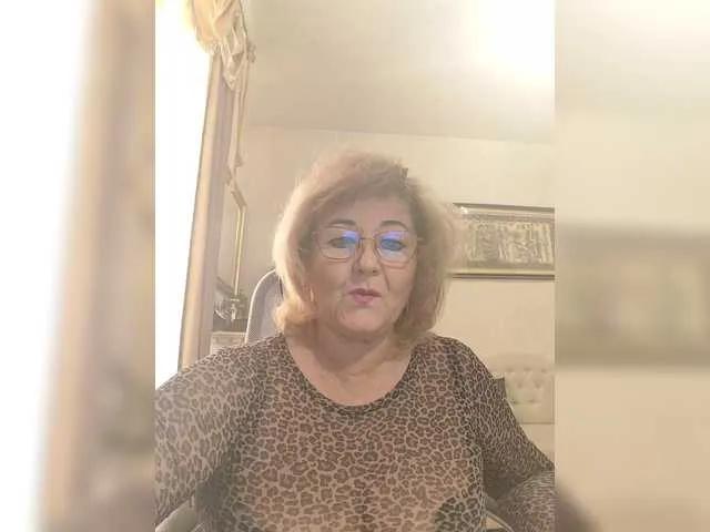 KarinkaSweet — Men who know the value of female pleasure are persistent in getting it and are open to experimentation. Polite, generous and taciturn men! If you're kind... if you use your imagination... and you encourage me to play :)