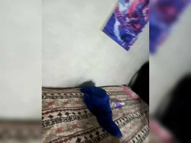 Kiss-Kissaa — Passion, toys, and generous viewers.