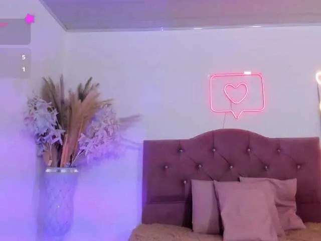 KISSI-TAY on BongaCams 