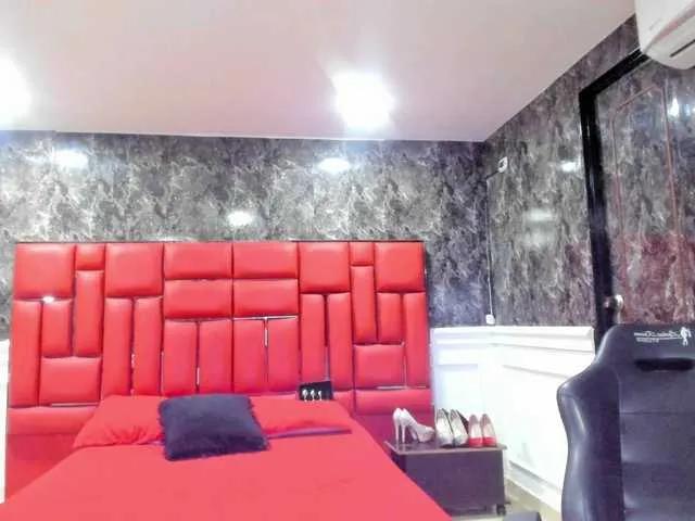 Ladyxmilf — masturbarme