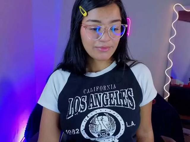 Lalalutsy-tay on BongaCams 