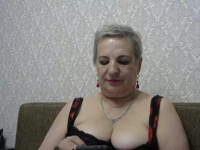 lara45 on BongaCams 