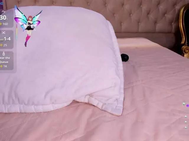 LittleCheerry on BongaCams 