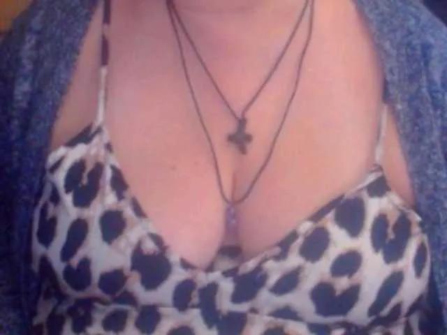 mayalove4u on BongaCams 