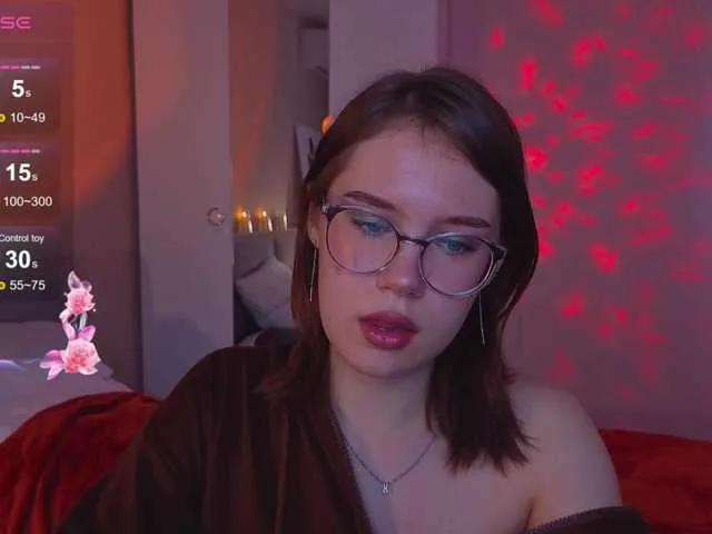 MiaLuw — Freechat on BongaCams