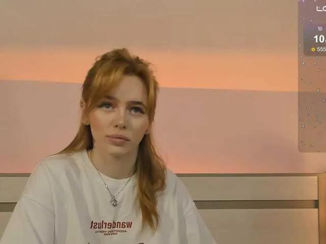 MissRedFox on BongaCams 