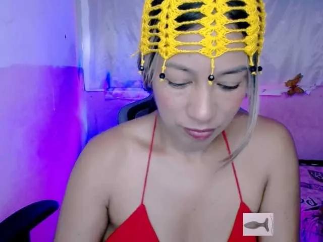 ninatinydoll on BongaCams 