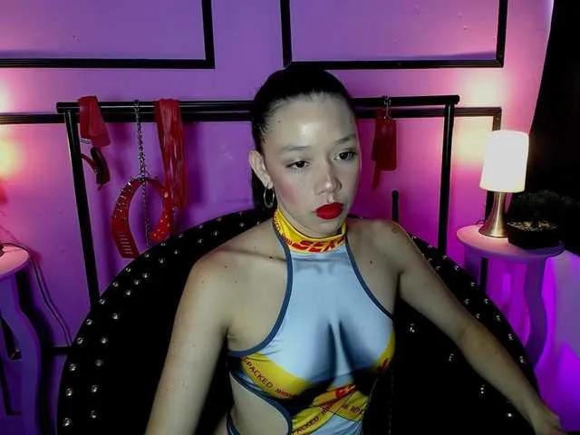 Rose-sexandfun — A confident man who wants to obey him and cause me. I am very flexible and I like to make very erotic poses, I make a rich oral sex since I have excellent management of my tongue, I move my hips very well and my buttocks at the time of being on top.