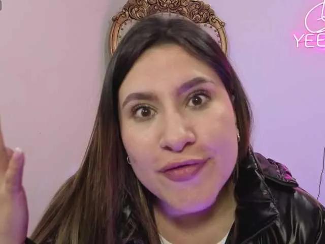 SAAYA-TAY — They heat me many things but more to give pleasure come and let's only