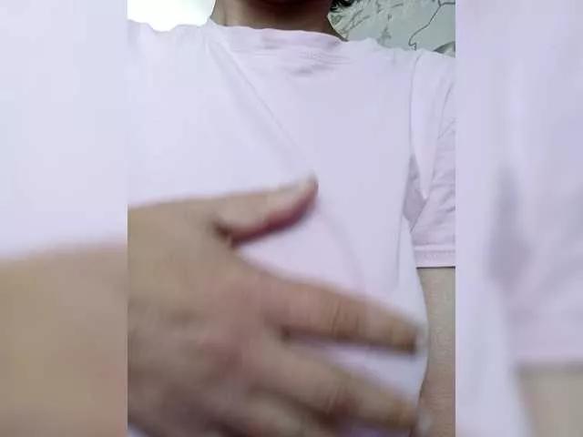 SashaZ1 on BongaCams 