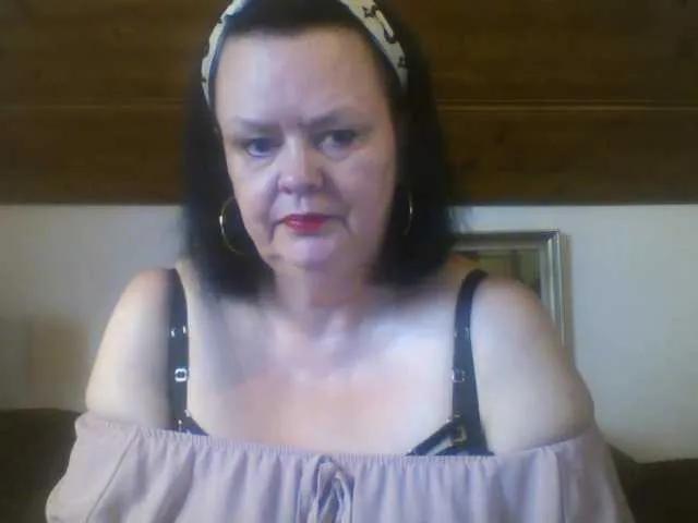 TiffanyAmore on BongaCams 