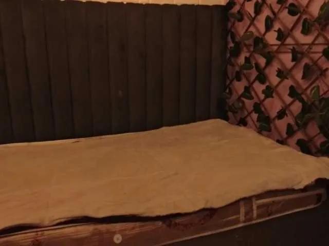 YaluzNaugthy on BongaCams