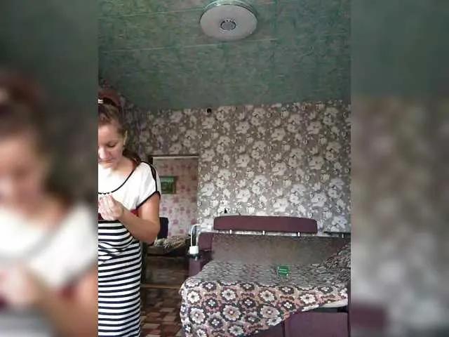 Zarevna — Hugs and Kisses