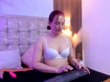 ada_mclaine2 on Chaturbate 