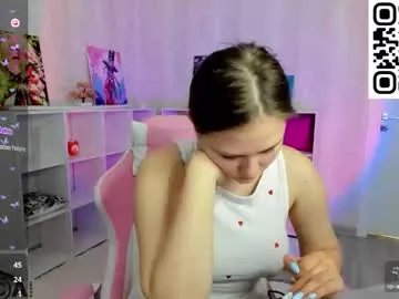 alma_jons on Chaturbate