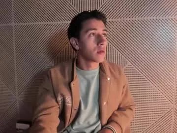 andyjoy_ on Chaturbate