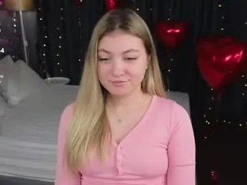 angel__grace — GOAL: Stand up and show cute outfit [6 tokens remaining] Welcome to my room! #new #nonude #shy #blonde #petite