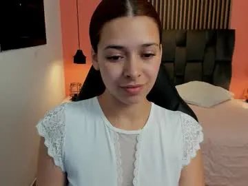 angeline_davies on Chaturbate