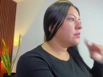 aris10_ — GOAL: NAKED + DANCE [0 tokens remaining] Welcome to my room! #bigboobs #curvy #bigass #curvybody #milf