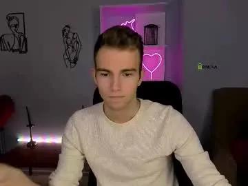 astren_villo — GOAL: take off shirt [100 tokens remaining] Welcome to my room! #muscle #young #abs #slave #sexy