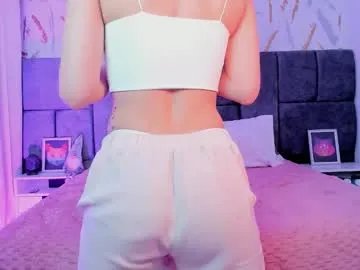 astrid_velle on Chaturbate