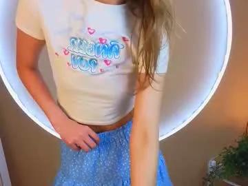 auriboss — Goal: off skirt 5 minute ~ I'm Alice and it my first time here #shy #new #teen #asian #18 [72 tokens remaining]