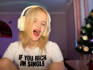 bebravee on Chaturbate