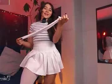 bellapazzia13 on Chaturbate 