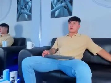 cristopher_strong on Chaturbate