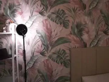 elizabethennals on Chaturbate