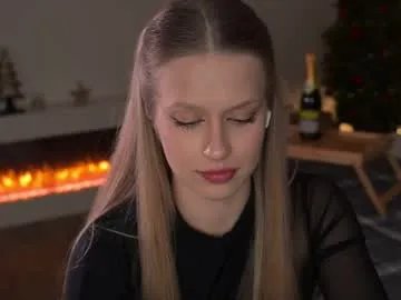 ella_twinkle on Chaturbate 