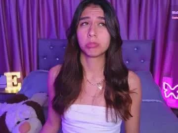 emiiscoot_1 on Chaturbate 