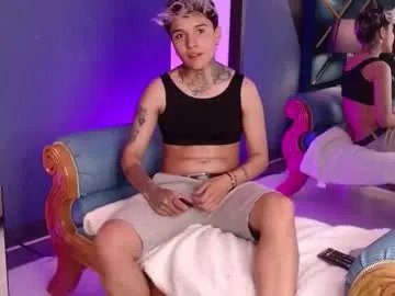 jaxwolf_ on Chaturbate
