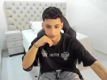 jhoanleandro — Naked #bigcock  #bbc #slim #young #cum [60 tokens remaining]