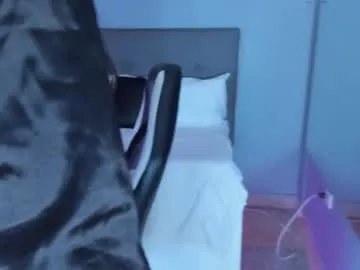 liaa_moretti_ — GOAL: Sexy Twerk  [34 tokens remaining] Welcome to my room! #feet #squirt #submissive #lovense #natural