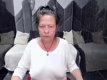 lindahottie on Chaturbate