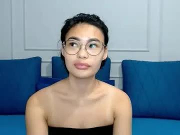 little_v1rgin_angel on Chaturbate 