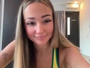 luvlivvyy on Chaturbate 