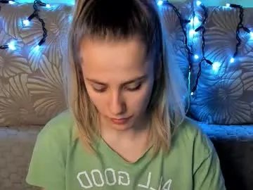 maggiecake on Chaturbate