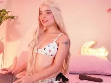 mili_moon_ on Chaturbate 