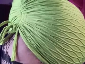 queenlamia on Chaturbate