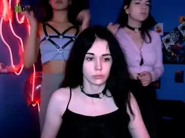 riley_sanders on Chaturbate