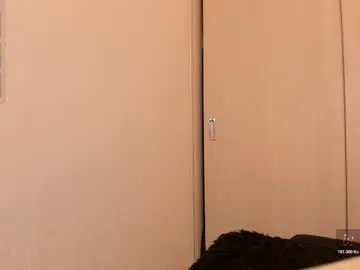 rouse_hallberg_ on Chaturbate