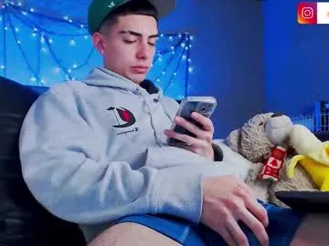 ryannhill_ on Chaturbate